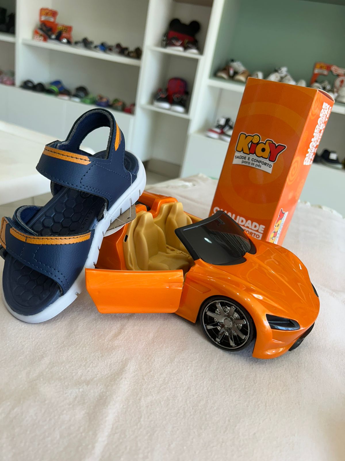 Sandália Kidy com Carro!